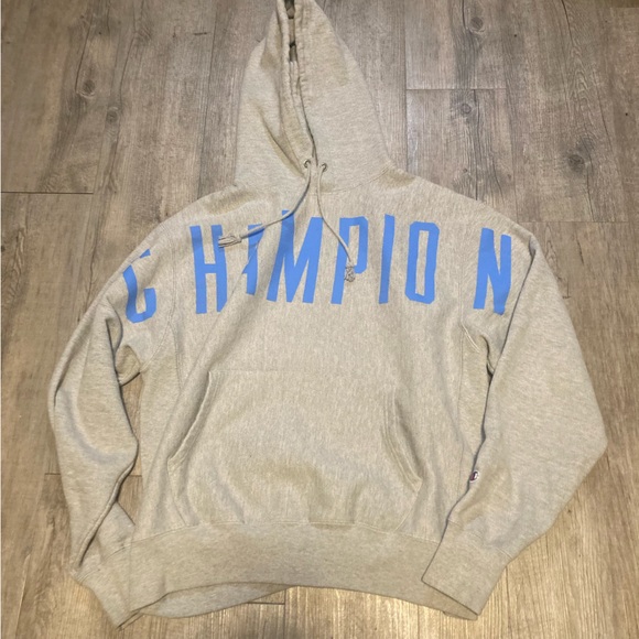 Champion Reverse Weave Hoodie - Picture 2 of 7